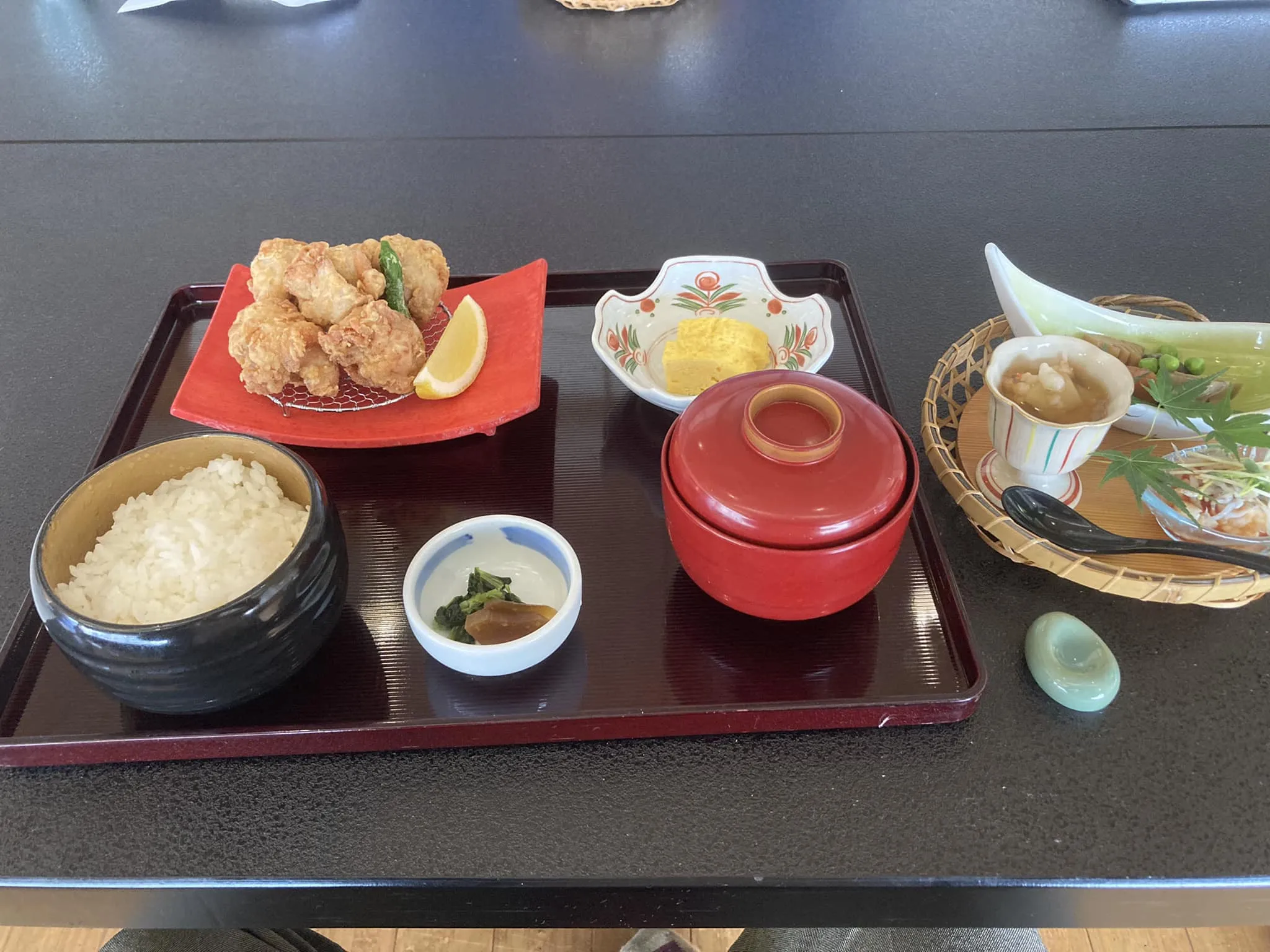 昨日は、勝川の老舗水徳さんで、次回かちがわ大学の講師らとラン...