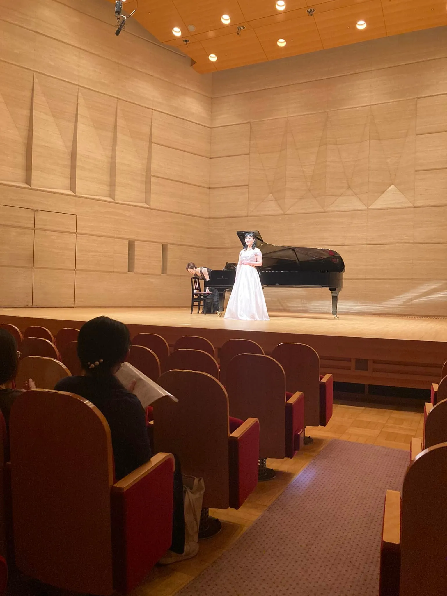 名古屋を拠点に全国で活動する経営コンサルタントのモーちゃんこ...