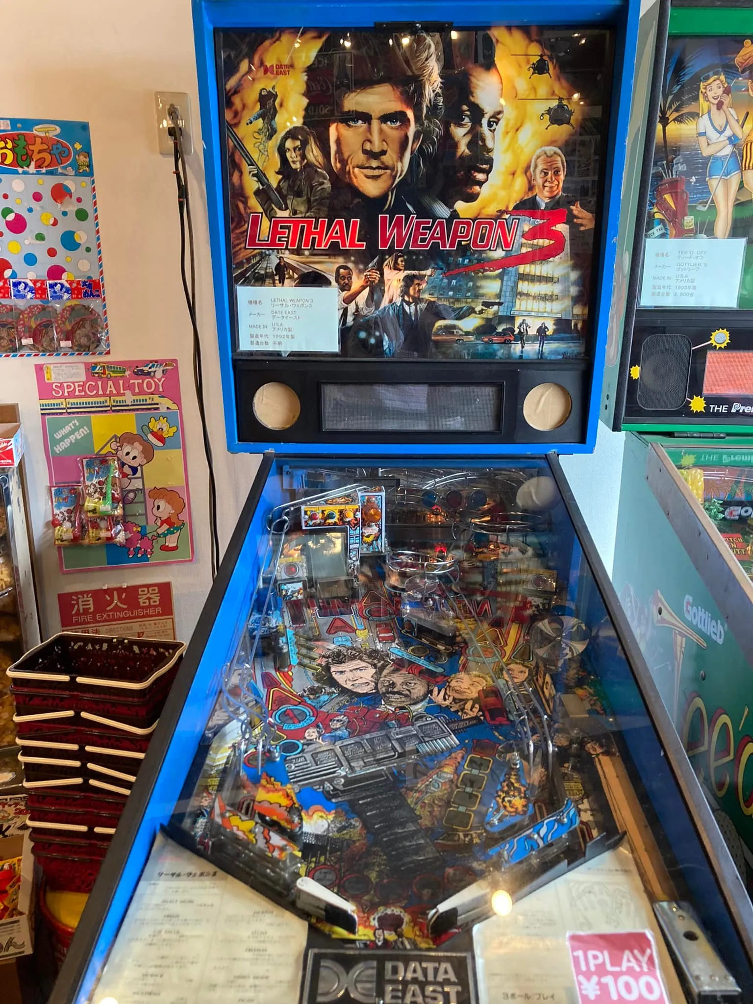 9時に高山市に降りて、陣屋前の朝市で漬け物ゲット